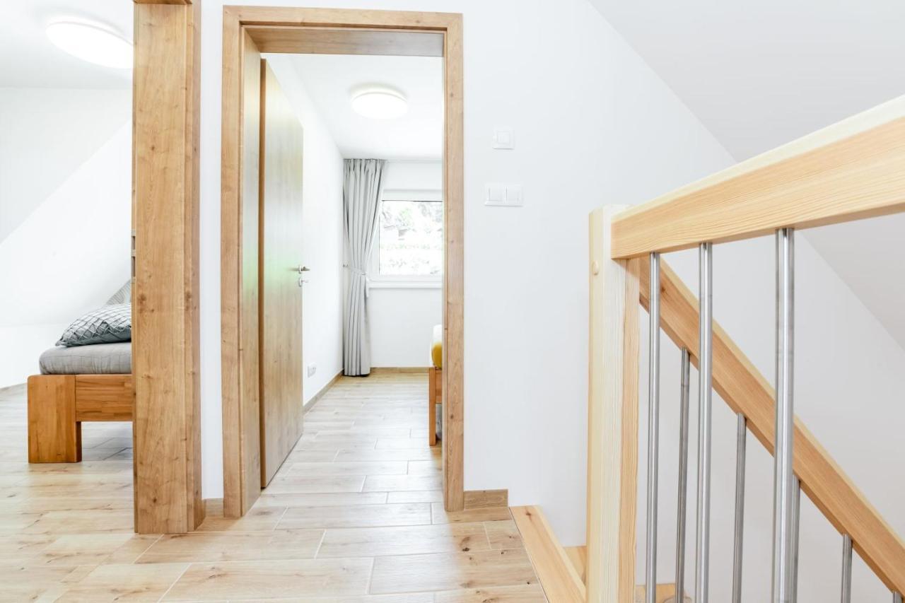 Apartmany Karlovy Dvory Horni Plana Ngoại thất bức ảnh