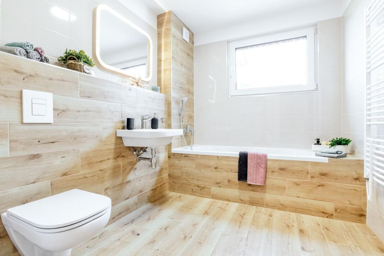 Apartmany Karlovy Dvory Horni Plana Ngoại thất bức ảnh