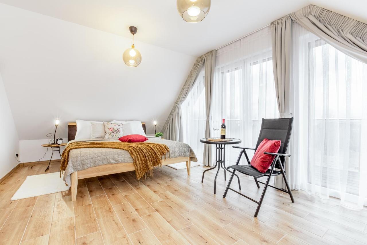Apartmany Karlovy Dvory Horni Plana Ngoại thất bức ảnh