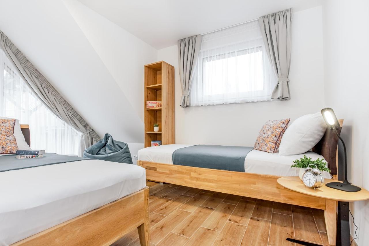 Apartmany Karlovy Dvory Horni Plana Ngoại thất bức ảnh